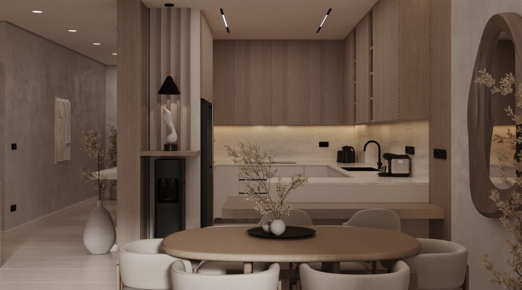 تصميم مطبخ مفتوح مودرن وخزائن خشبية ممتدة حتى السقف مع بار رخامي مدمج، من أعمال تيلا تشطيب وتأثيث للمساحات السكنية 140 م².